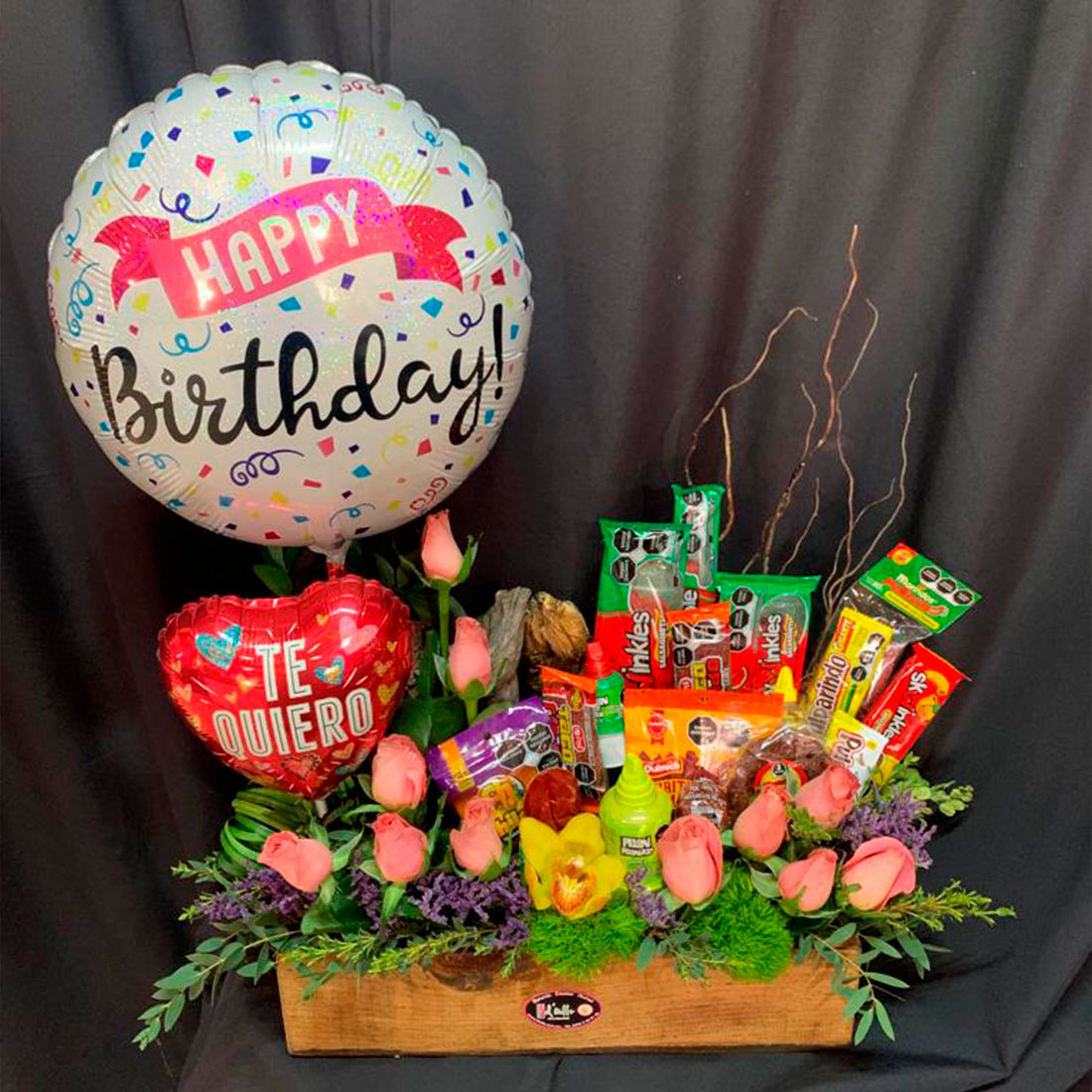 Cesto dulces y globo