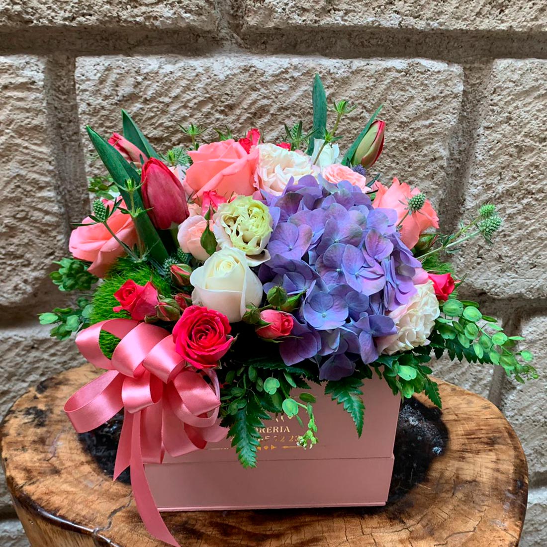 Diseño con flores finas